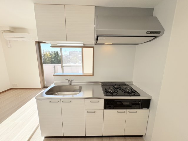 【居間・リビング】 | M's Suite | 参考写真になりますのでご承知おき下さい。