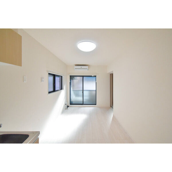 ハーモニーテラスRen相川の居間・リビング