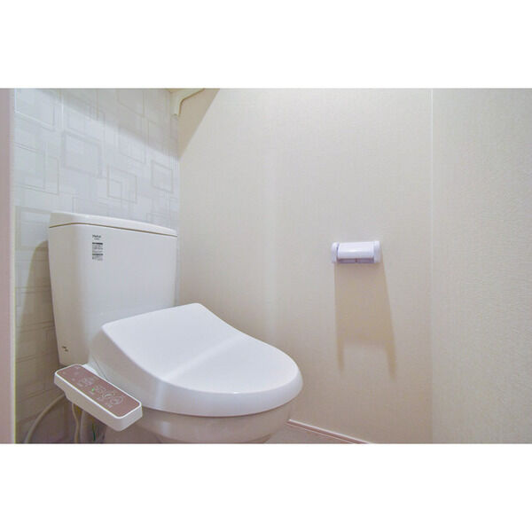 ハーモニーテラスRen相川のトイレ