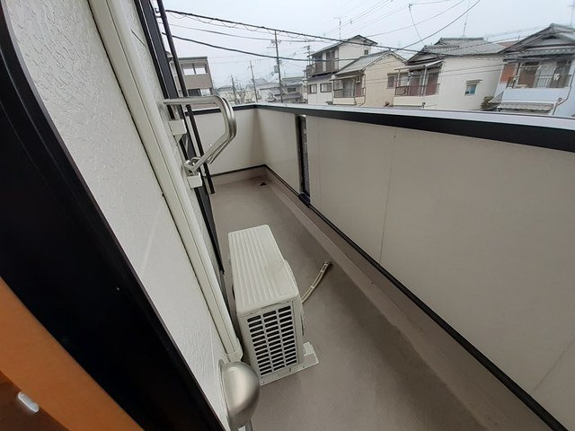 エスト京田辺Ⅱのバルコニー