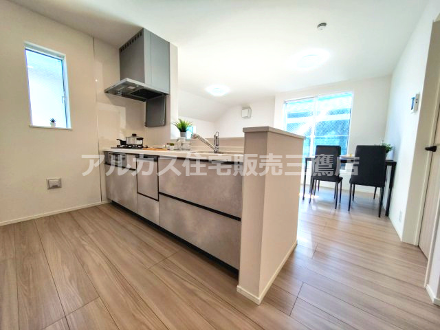 【内覧動画公開中！】練馬区関町北５丁目 西武新宿線 武蔵関駅 新築戸建の居間・リビング