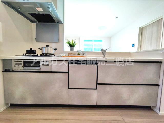 【内覧動画公開中！】練馬区関町北５丁目 西武新宿線 武蔵関駅 新築戸建のキッチン