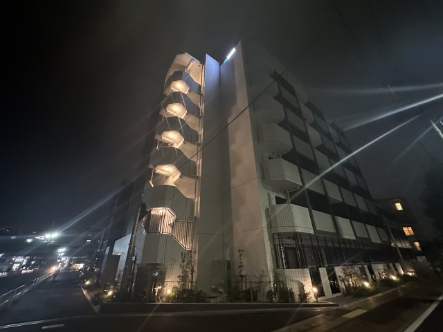 稲城市東長沼の賃貸マンション