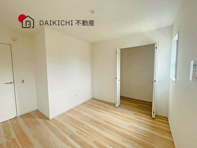 【洋室】 | 白岡市小久喜18期　LIGARE　新築戸建　全1棟　1号棟