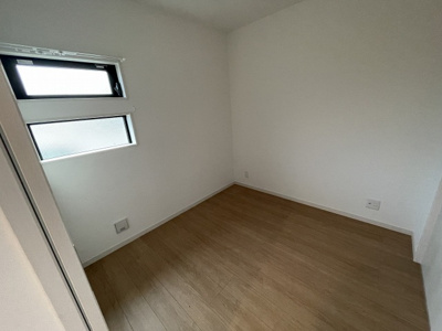 【寝室】 | Regalest Falcon Okuda