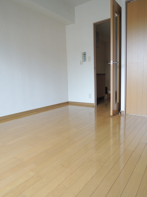 ボヌール三軒茶屋　駅近　オートロック　2階以上の内装