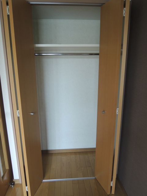 ボヌール三軒茶屋　駅近　オートロック　2階以上の収納