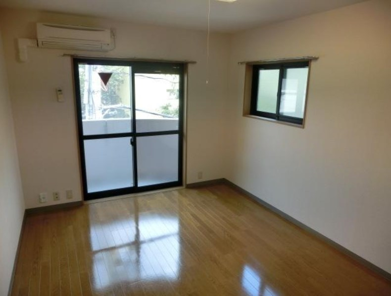 アイル阿佐谷弐番館の寝室