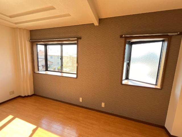 【居間・リビング】 | エトワール | 出窓