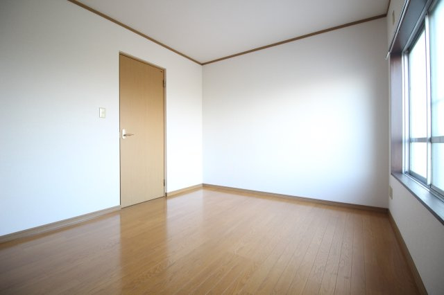 浦安西ビルの子供部屋