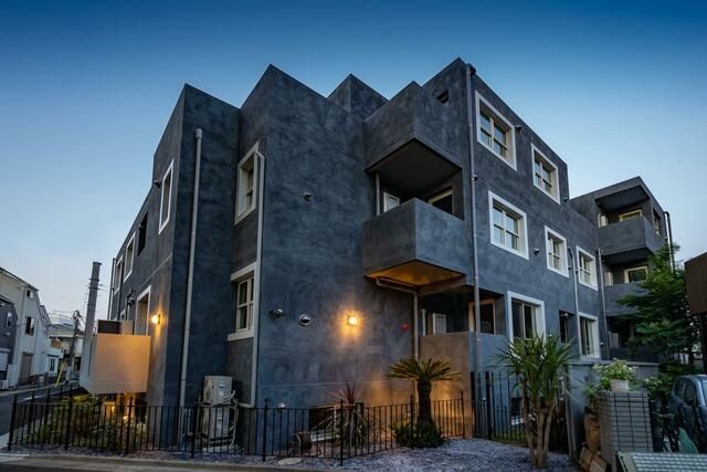 グエル・サカエ赤堤の外観