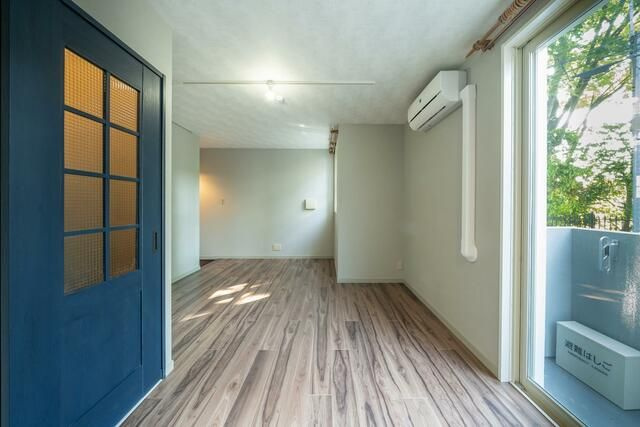 グエル・サカエ赤堤の居間・リビング|LINEでのお問い合わせもお待ちしております♪