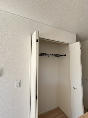 今治市北鳥生町３　1号棟の収納