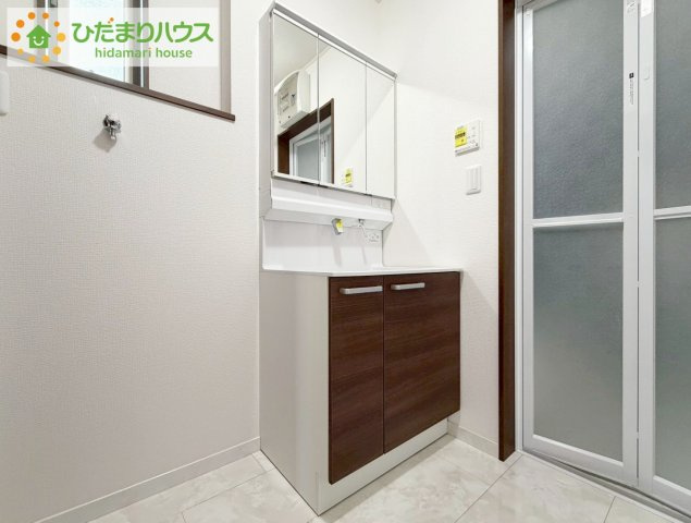 いわき市平幕ノ内　新築戸建　17号棟の独立洗面台|シンプルで使い勝手の良い独立洗面台！