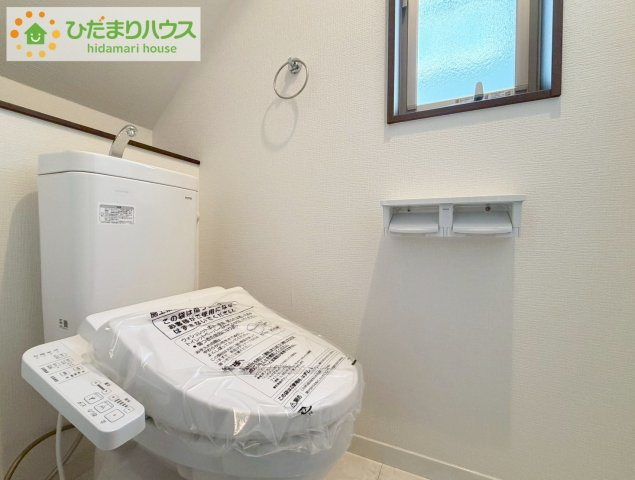 いわき市平幕ノ内　新築戸建　17号棟のトイレ|トイレは1F、2F共に完備！取り合いになることがありませんね(^^)/