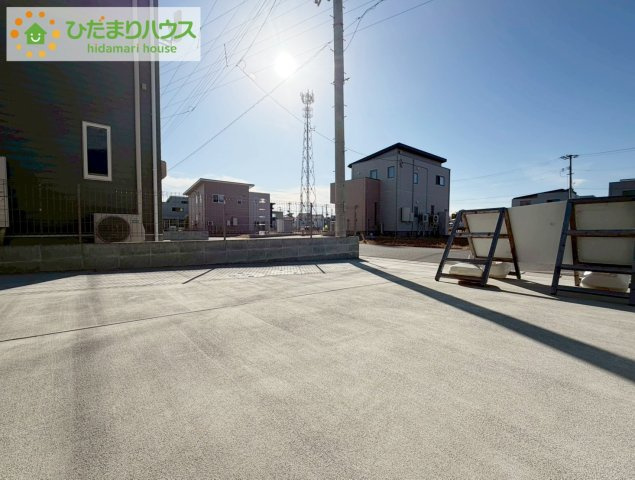 いわき市平幕ノ内　新築戸建　17号棟の駐車場|マイホームなら駐車場代がかかりません。しかも、自宅の駐車場で洗車ができます！今までコイン洗車に行っていた手間も省けて、節約にもつながります(^^♪