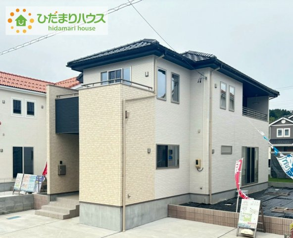 いわき市平幕ノ内　新築戸建　20号棟の外観|長年住んでも飽きの来ないモダンでシンプルな外観が特徴です