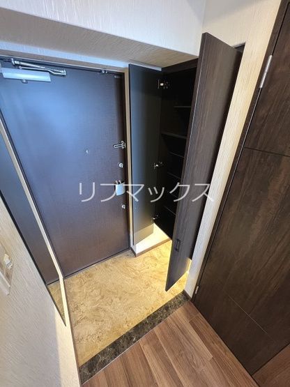 【玄関】プレジオ緑地公園