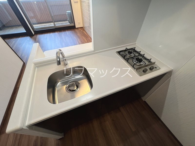 【キッチン】プレジオ緑地公園