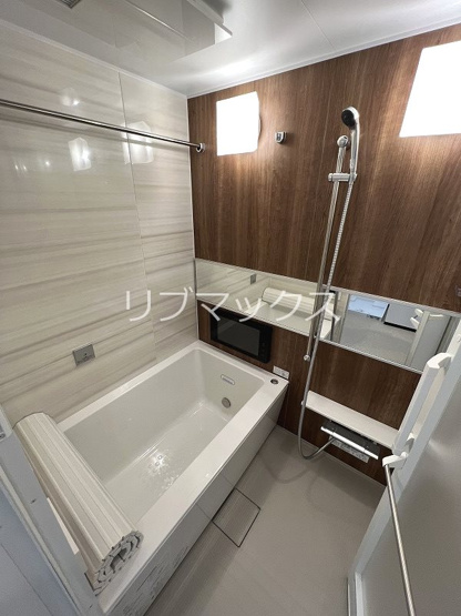 【浴室】プレジオ緑地公園