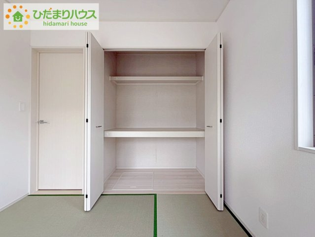 いわき市内郷内町　新築戸建　2号棟の収納|リビングには和室が隣接し、お子様の遊び場や家事スペースにも大活躍です☆