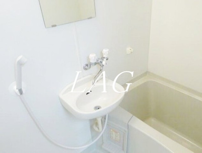 【洗面所】 | ヴァンヴェール方南町 | 洗面台です。