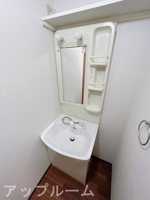 サン小牧の洗面所