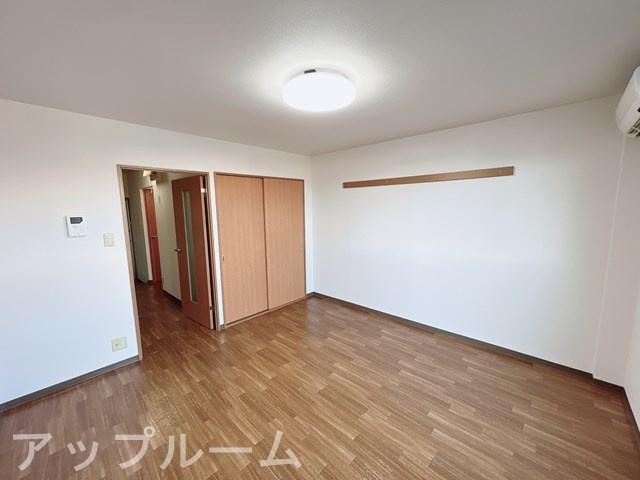 サン小牧の内装