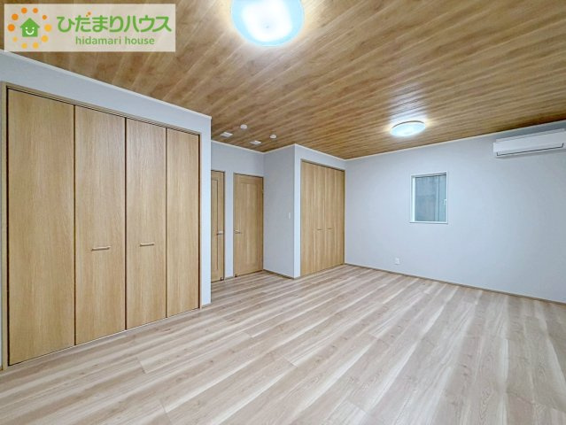 いわき市久之浜町エコタウン館の山（3-15）　新築未入居の寝室|広めの主寝室は、ベッドの他にもパソコンデスクやドレッサーなども置けちゃいます(*^-^*)