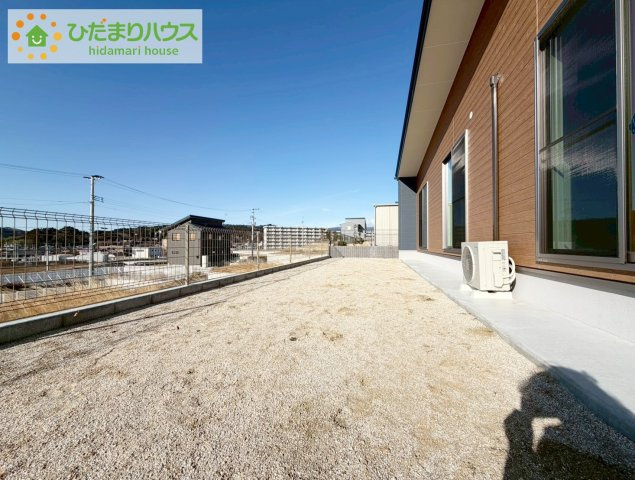 いわき市久之浜町エコタウン館の山（2-6）　新築未入居の庭|庭があれば、子どもやペットとより楽しく過ごす時間が増えて暮らしが豊かになります。