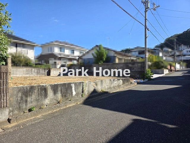 高知市瀬戸東町３丁目-建築条件付き-売土地の前面道路含む現地写真