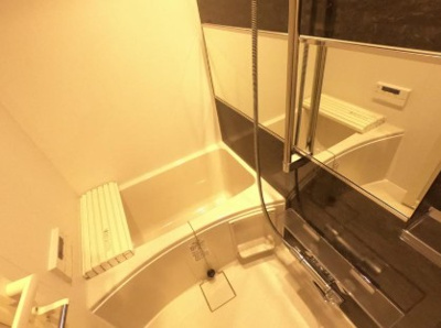 【浴室】 | デュオステージ新高円寺 | 浴室乾燥機付きバス。