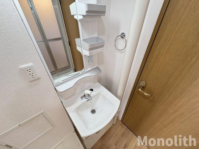 鶴山台24号棟の洗面所