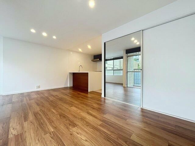 三田第二コーポラスの内装