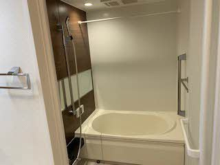 メゾンエイトの浴室