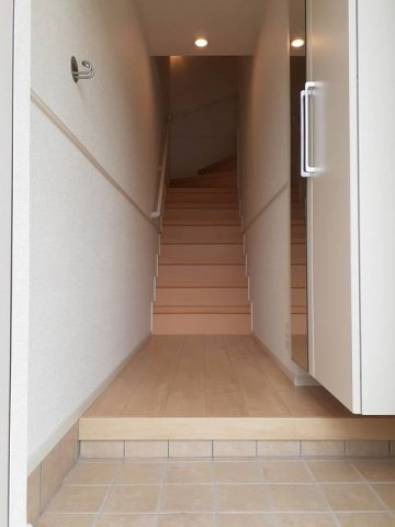 Ｇｒｅｅｎ　Ａｌｌｅｙ　Ａの玄関