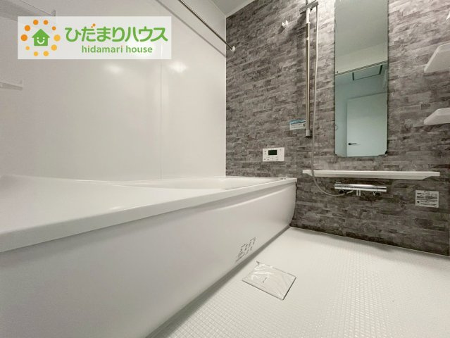 郡山市菜根三丁目の浴室|疲れが癒せる大きなバスタブ♪帰りが遅いご家族の方も気持ちよく入浴頂ける追焚き機能など設備も整っております(^^)/