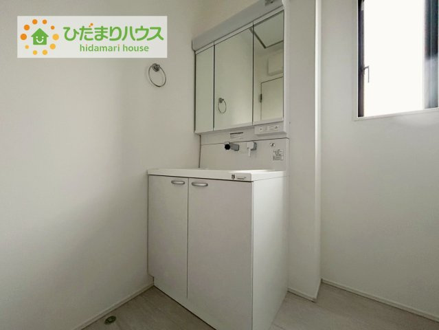 郡山市菜根三丁目の洗面所