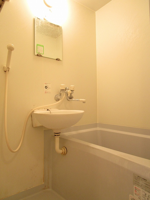 プレミオ中延の浴室