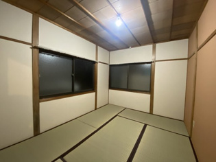 尼崎次屋貸家の和室