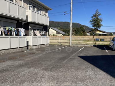 【駐車場】 | グランドソレイユⅠ