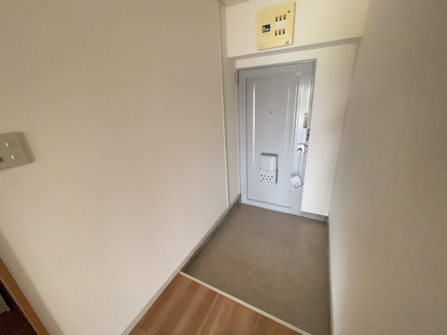 西芦屋グリーンハウスの玄関