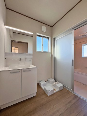 仙台市若林区今泉2丁目　未入居物件♪の独立洗面台