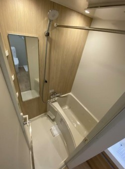 【浴室】 | V-music中野 | 浴室乾燥機付きバス。