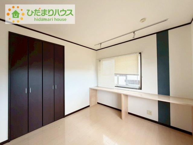 いわき市鹿島町米田字塙　中古戸建　の洋室|『自分の部屋がほしいー！』と言われるのはいつだろう？
マイホームなら余裕の部屋数！子供部屋はもちろん、収納場所も多いですよ(^^)/