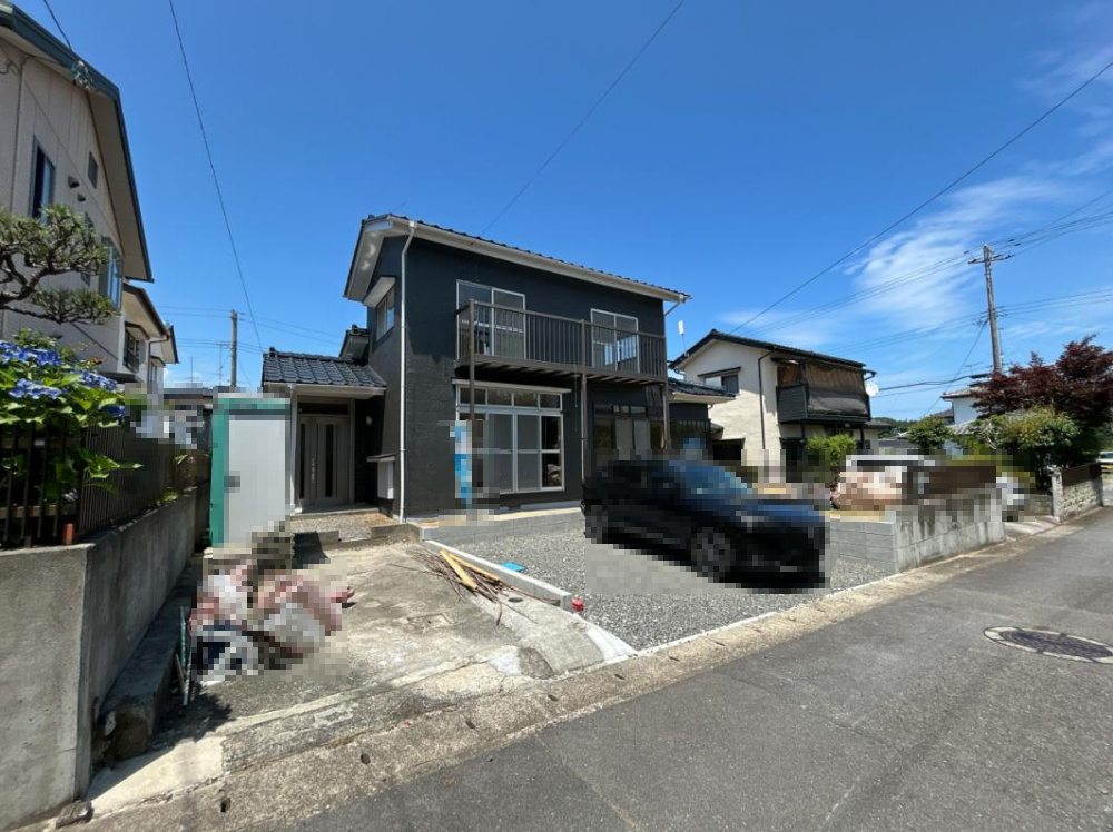 いわき市若葉台1丁目　中古戸建の外観|車通りが少ない閑静な住宅街♪