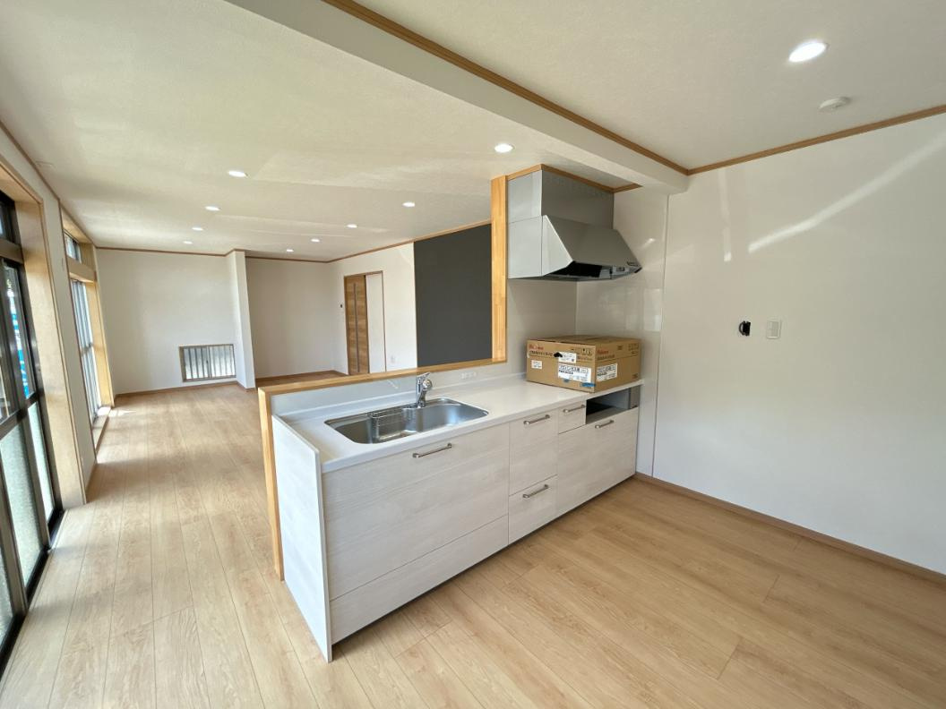 いわき市若葉台1丁目　中古戸建のキッチン