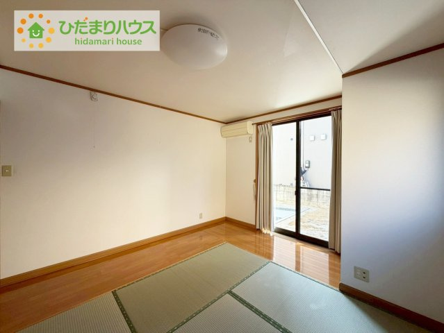 いわき市若葉台1丁目　中古戸建の和室|リビングに隣接した和室は収納もしっかりと確保されています！