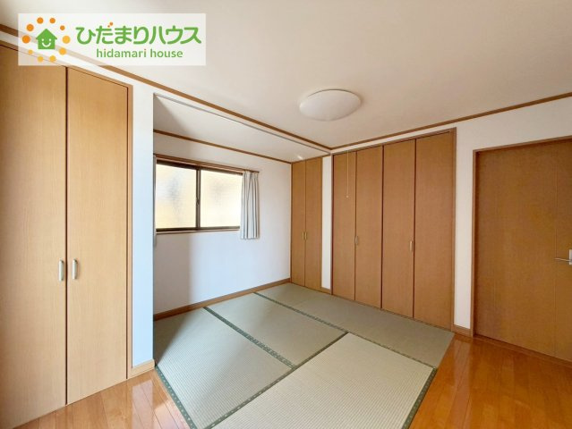 いわき市若葉台1丁目　中古戸建の和室|リビングに隣接した和室は収納もしっかりと確保されています！