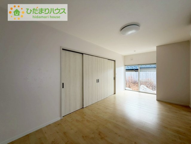 いわき市平下荒川字久世原　中古戸建　の洋室|夏場に心地良いひんやり感はフローリングならでは☆彡